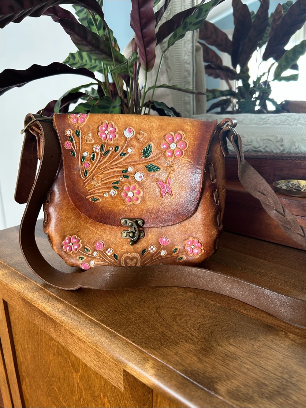 Vintage Hand-Tooled Floral Leather Shoulder Bag - Brown with PaintedPink Accents